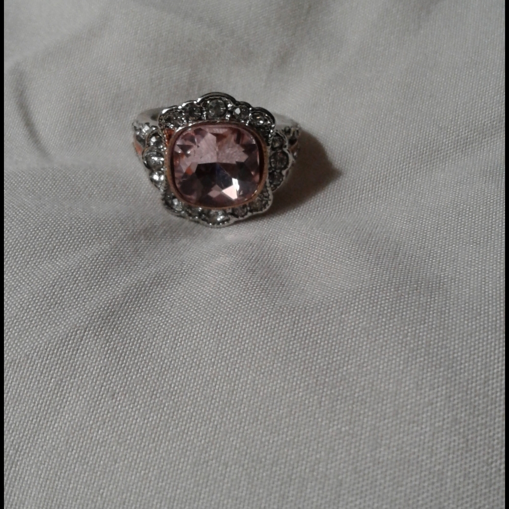 Ring, size 6